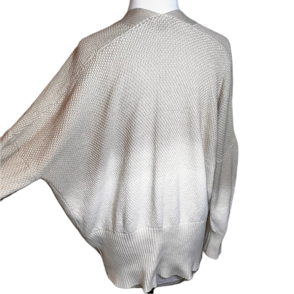 Belle Belldini Plus Size Ombré Open Front
Cardigan Sweater - Picture 5 of 9